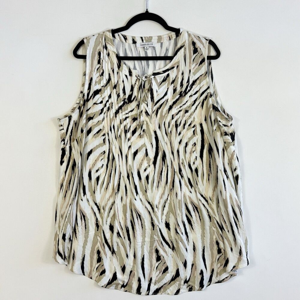 Rose + Olive Top Womens 1X Tan Black‎ Animal Stripe Pleated Sleeveless Office